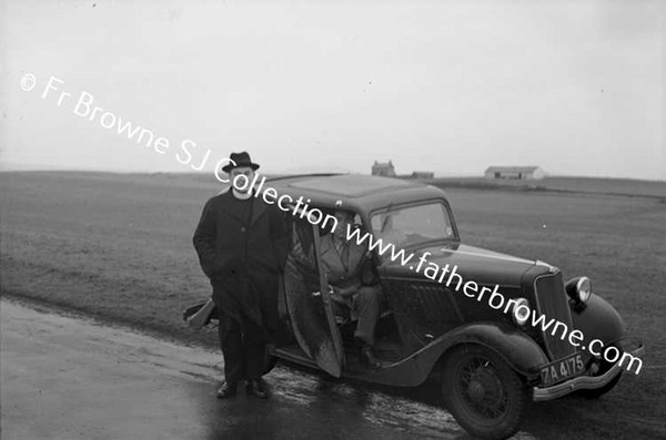 REV W FANNING & HIS BROTHER ON THE ROAD TO DUBLIN